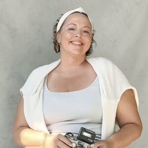 Meet your Posher, Deyla